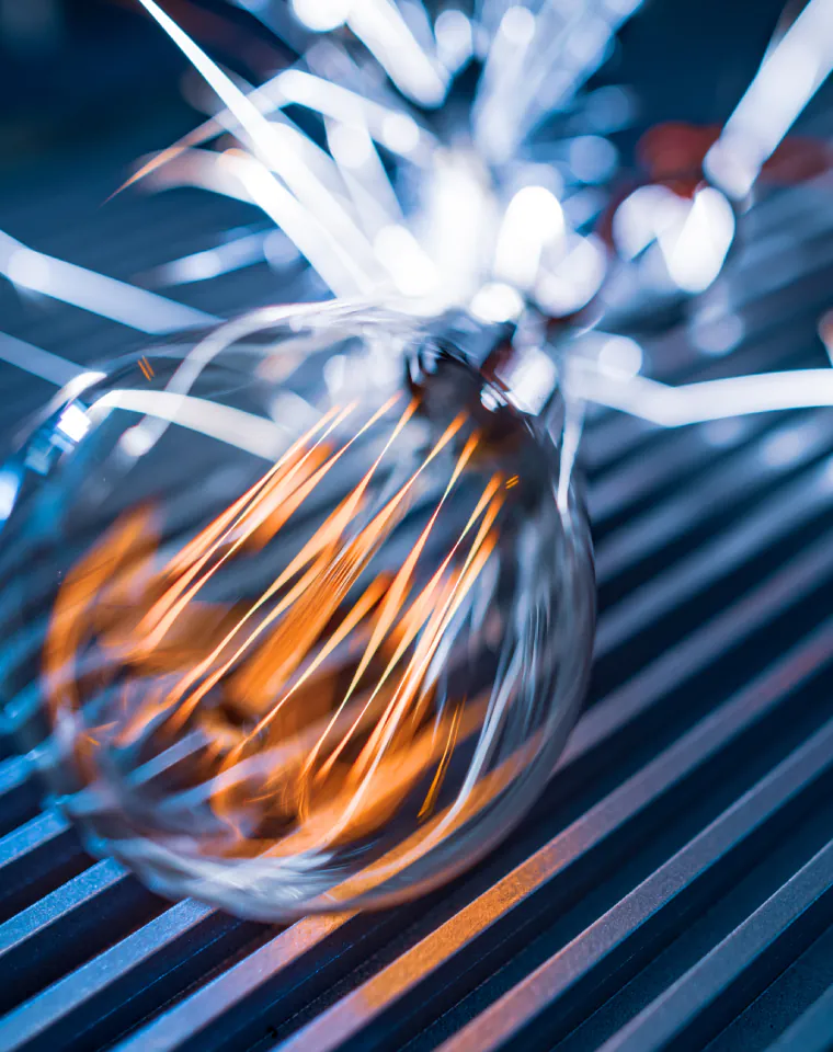 Flash Web Design: light bulb with glowing fiber optic strands